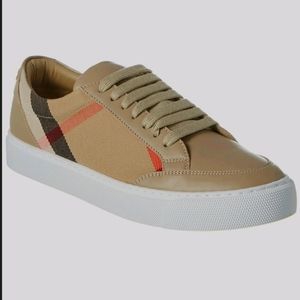 Women's Burberry house check sneakers